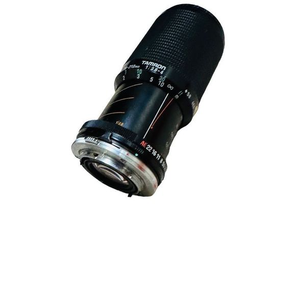 Tamron 70-210mm 1:3.8-4 camera lens - Picture 3 of 9